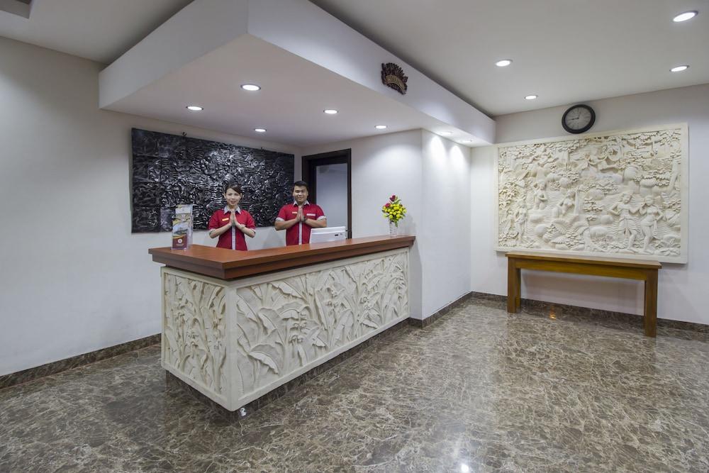 Grand Puri Saron Yogyakarta Hotel Exterior photo